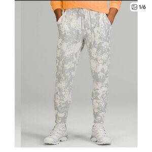 Men's Lululemon Sweatpants & Joggers M White Gray Camo